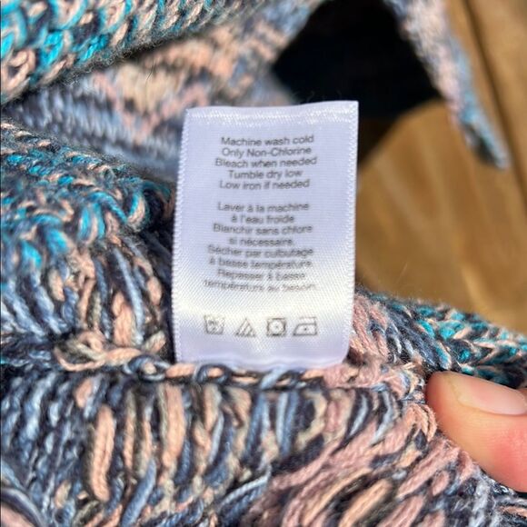 Coldwater Creek Women’s Blue Crewneck Sweater Geometric Patterns Sleeveless Fall - Picture 13 of 16